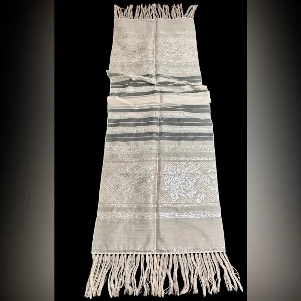 Stylish Vintage Silk Beige and Silver Floral Wrap Shawl Scarf Stole 66”x46”